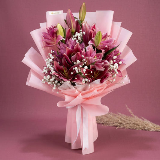 Double-petal and Holland stargazer bouquet with gypsophila fillers